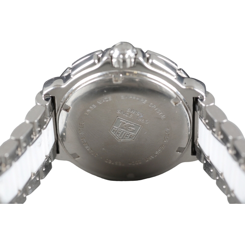 572 - TAG HEUER FORMULA 1: A STAINLESS STEEL AND CERAMIC BRACELET WATCH

with quartz movement, white ename... 