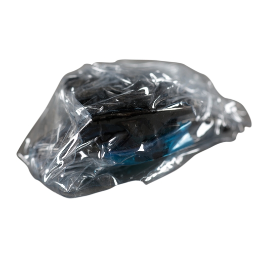 588 - FRANCK MULLER: A BLACK STEEL DEPLOYMENT WATCH BUCKLE

in its original packaging, old shop stock