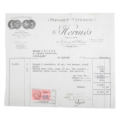 633 - PAUL DUPRE-LAFON (1900-1971) FOR HERMES: A 1930S OXBLOOD LEATHER DESK SET

comprising pad, 55cm x 36... 