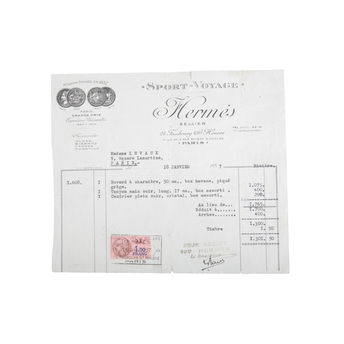 633 - PAUL DUPRE-LAFON (1900-1971) FOR HERMES: A 1930S OXBLOOD LEATHER DESK SET

comprising pad, 55cm x 36... 