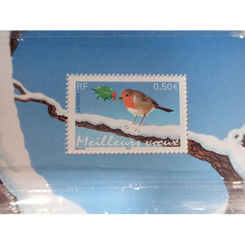 464 - A COMPLETE RUN OF FRENCH RED CROSS STAMP BOOKLETSfrom 1963-1981, together with a few additional item... 