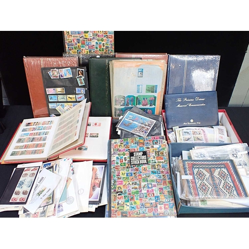 475 - EXCELLENT WORLDWIDE STAMP COLLECTIONvarious albums and stockbooks (a few unused), better BC but fore... 