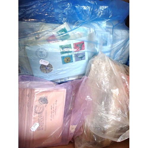 478 - LARGE ALL WORLD STAMPS ACCUMULATIONon cards, loose in boxes, a large quantity of covers with GB from... 