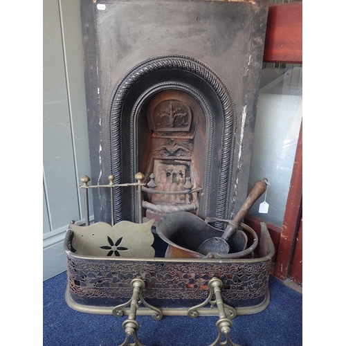 Lot 32        