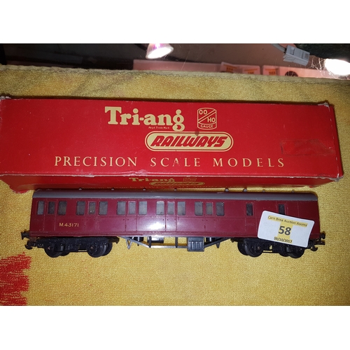 58 - Triang coach