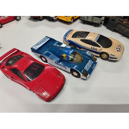 59 - 3 modern scalextric cars working
