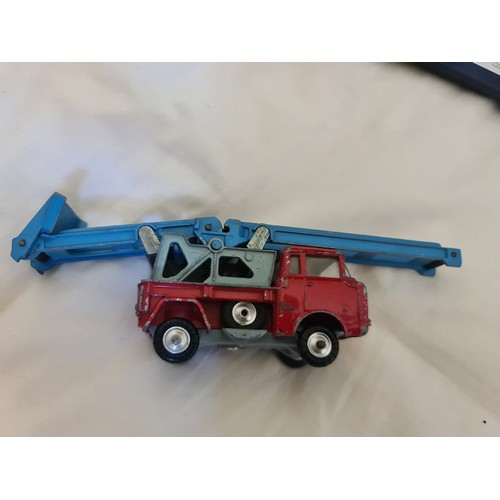 42A - CORGI TOYS JEEP FC150, ELEVATOR, 64, c1965