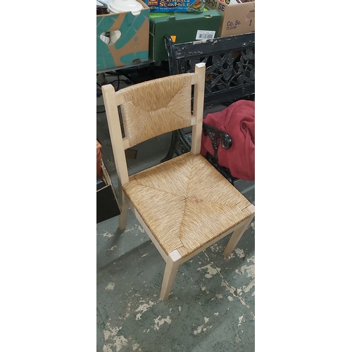 496A - chair