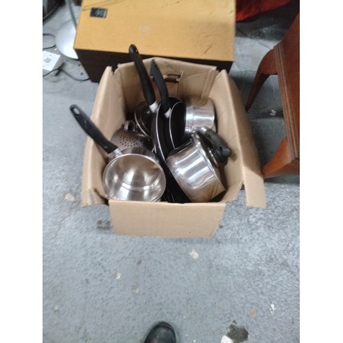 81A - box pots etc