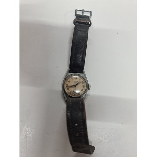 66 - Vintage Everite King Men's Wrist Watch Face Working Swiss Made Unbreakable