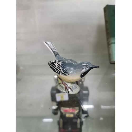 51 - Beswick Grey Wagtail good condition