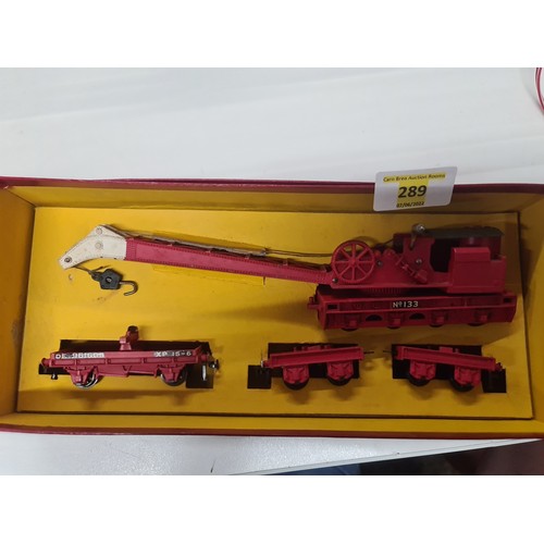 289 - Triang crane set