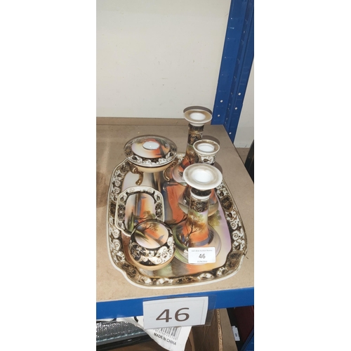 46 - Noritaki Dressing table set