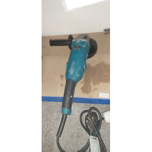 74 - Makita angle grinder