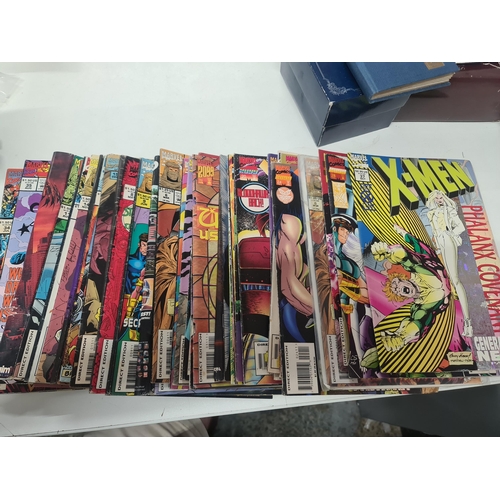 16 - 1990s Marvel Xmen comics x 37