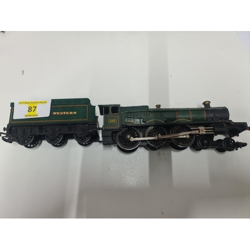 87 - OO Gauge Hornby Railways R313 Used Boxed GWR 4-6-0 Hall Class 4983