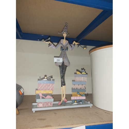 332 - metal lady jewellery stand