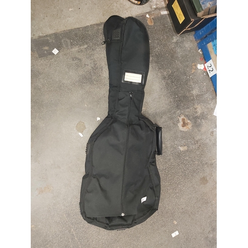 24 - guitar bag