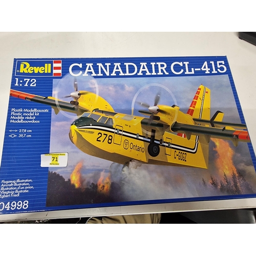 71 - REVELL 04998 - Bombardier / Canadair CL 415 - 1 72 - 2014 - Fire Aircraft - RARE