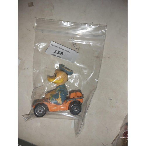 158 - vintage Donald duck matchbook car