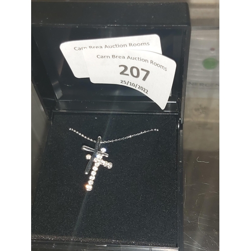 207 - Boxed modern crucifix pendent necklace