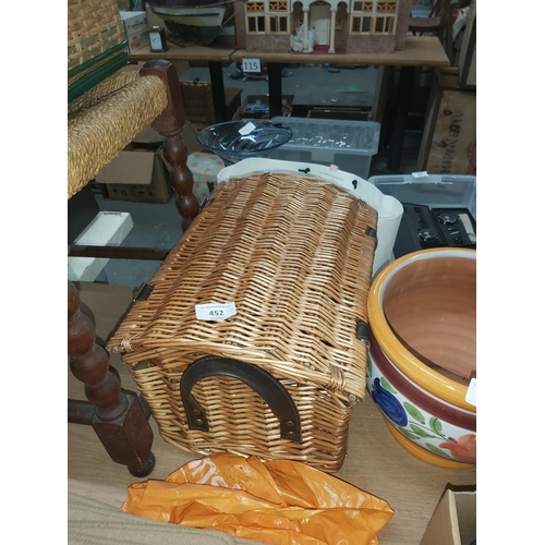 452 - wicker basket