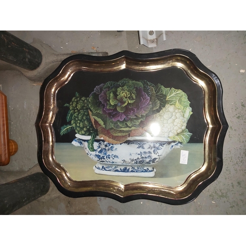 101A - metal illustrated tray (ian logan)