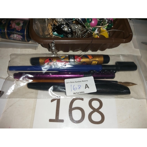 168A - qty assorted fountain type pens