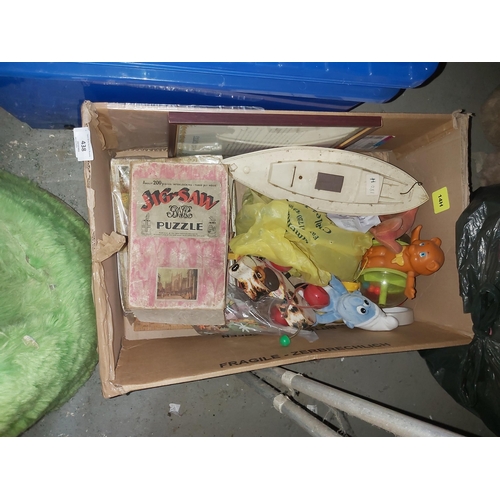 438 - box vintage toys etc