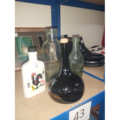 43 - 4 x glass bottles