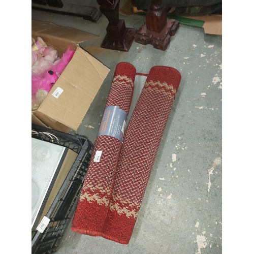 494 - 2 new rugs