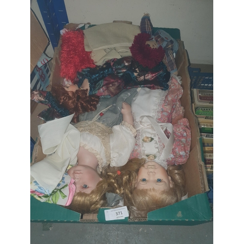 371 - box of dolls