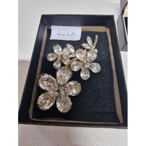 442A - large crystal flower brooch