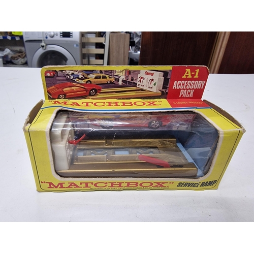 521 - Vintage Matchbox Accessory Pack A-1 Service Ramp Diecast Model - Boxed