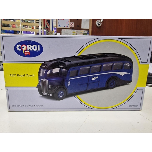 526 - CORGI - AEC Regal Coach - 97190 - LEDGARD 1.50 SCALE- Limited