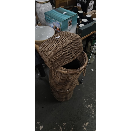 109 - wicker baskets