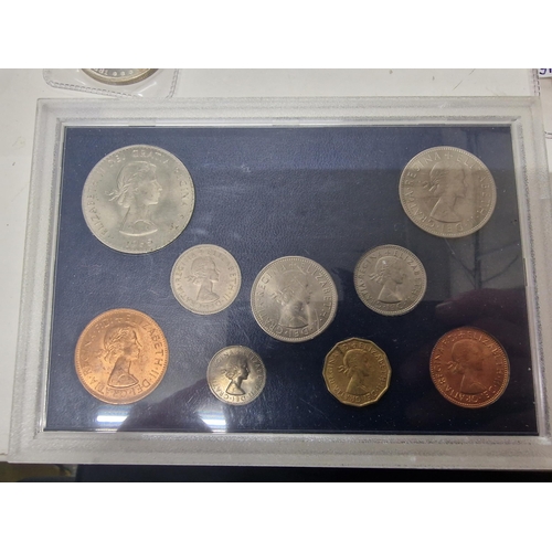 42 - 1967 EIIR Queen Elizabeth II Coinage of Great Britain Coin Set + Churchill Crown