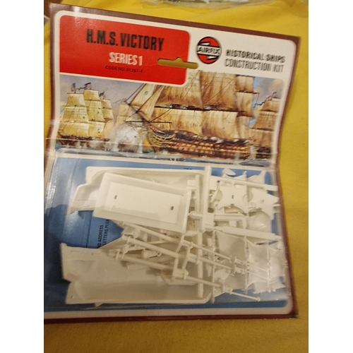 99 - 1973 VINTAGE AIRFIX MODEL 1:600 KIT BLISTER PACK H.M.S. VICTORY OLD SHOP STOCK