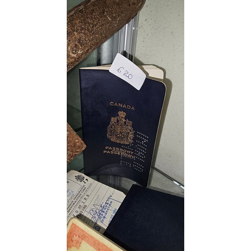 620 - 2 vintage Canadian passports of 1 person, 1Canadian citizenship certificate,1 Canadian immigration I... 