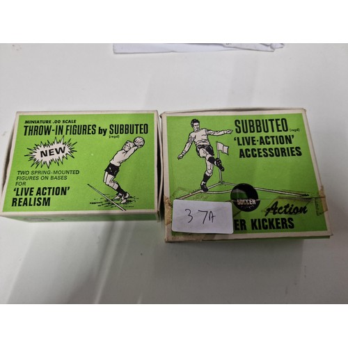 38A - Subbuteo corner taker & thrower in