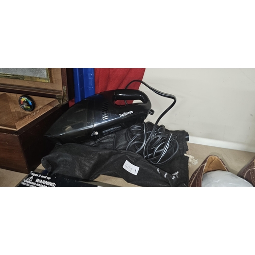 67A - 12 volt car hoover in bag GWO