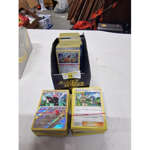 19 - 500 Pokemon cards