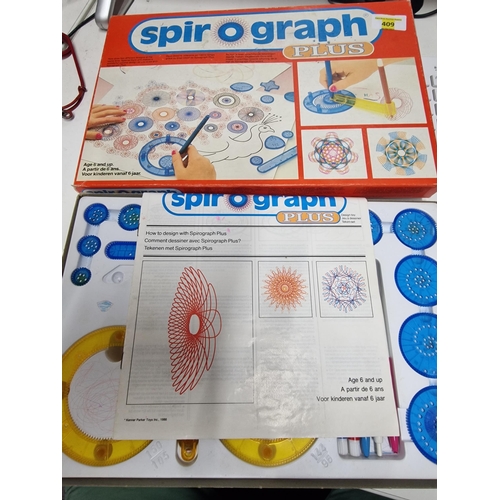 409 - 1980s spirograph