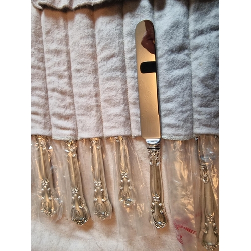 389 - 12 Silver hallmarked Forks Frank Holts & co 60g each