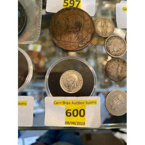 600 - Silver coin VF-EF condition