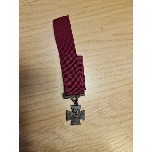 51A - Miniature Victoria Cross Medal