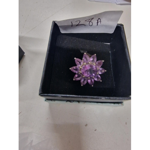 128A - 925 lilac stone ring Size P