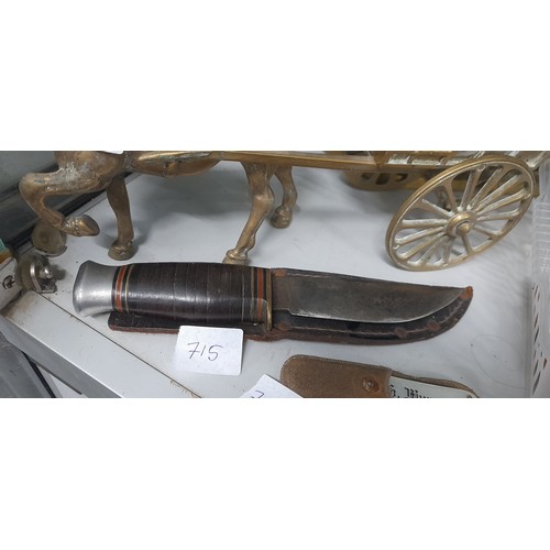 715 - Hunting knife