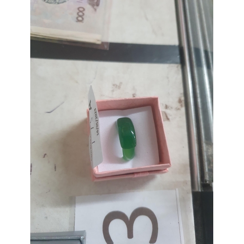 173A - green jade ring size J½/K