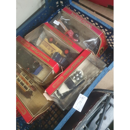 278A - 6 boxed models